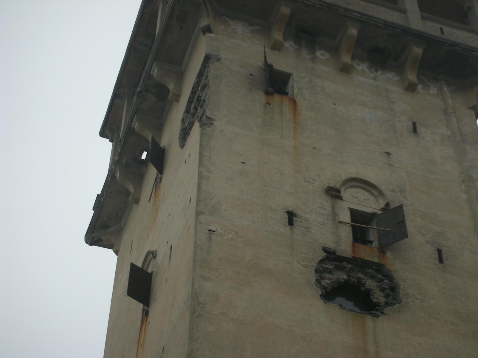 「華僑の第一の故郷」と呼ばれる開平(その5.「広東省一美しい村」と呼ばれる馬降龍と抗日戦争時の爪跡が残る南楼)